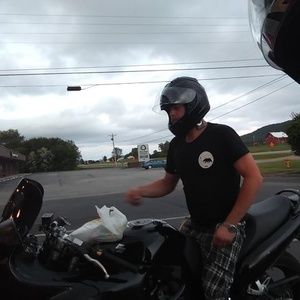 Meet your Posher, Eric